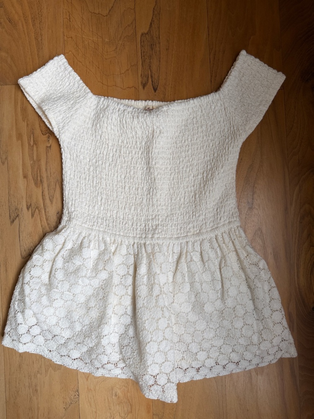 Hollister White Off-Shoulder Lace Peplum Tunic